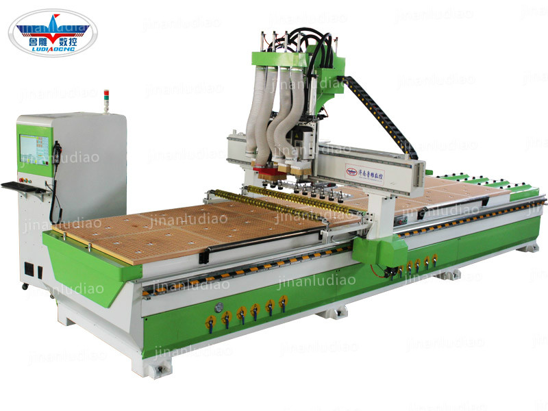 數(shù)控開料機 數(shù)控開料機