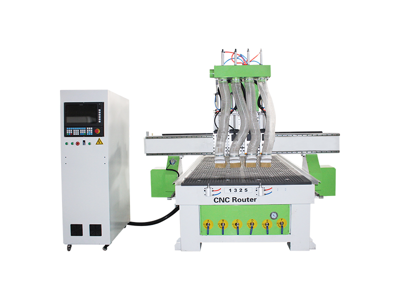 1325四工序板式家具數(shù)控雕刻機 1325四工序板式家具數(shù)控雕刻機