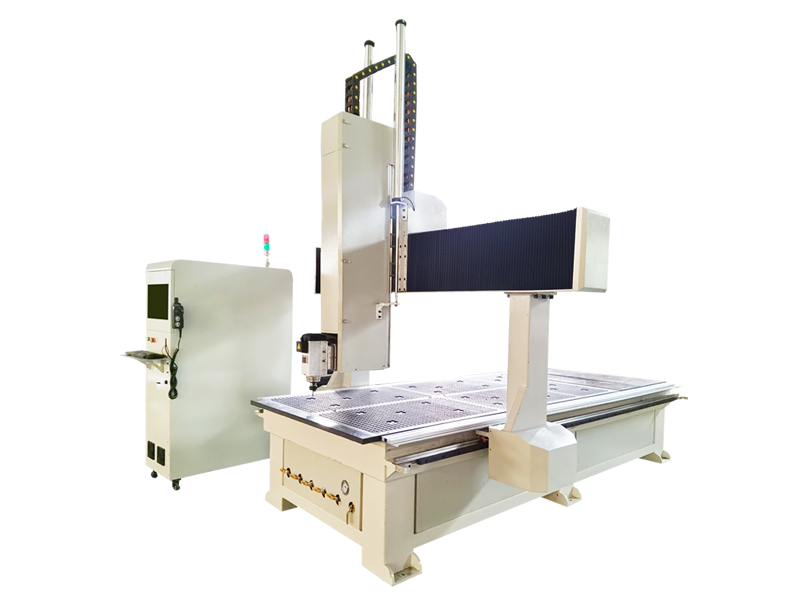 1325加高型四軸聯(lián)動擺頭雕刻機 白色鈑金 1325加高型四軸聯(lián)動擺頭雕刻機 白色鈑金