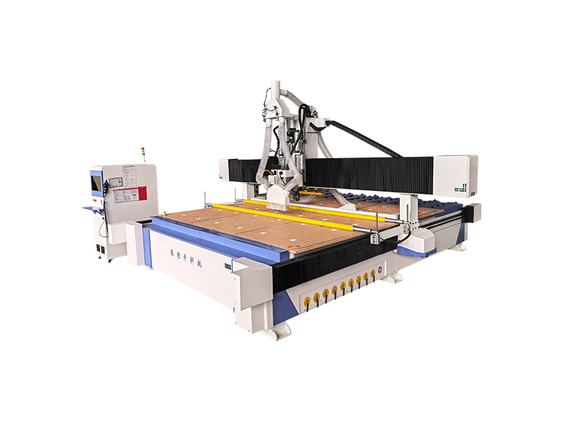 3232直排換刀加旋轉據(jù)數(shù)控開料機 3232直排換刀加旋轉據(jù)數(shù)控開料機